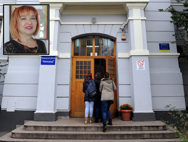 Лекари постају сестре